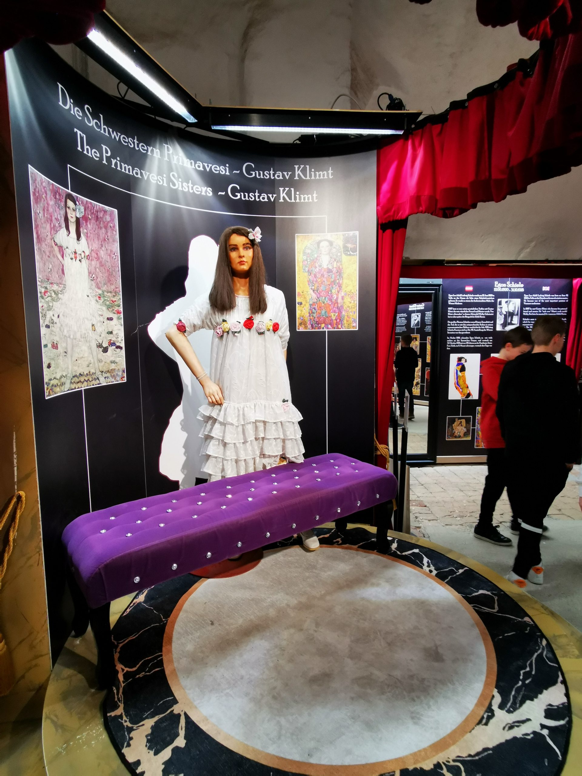 by lincor - Illustrated by pupils of 4A - Ourboox.com