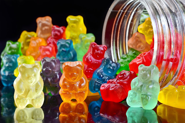 https://www.top10cbdgummies.com/happy-face-gummies-buy/