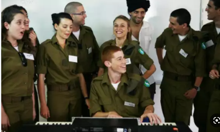 עשרים עובדות על עידן רייכל by GEFEN - Ourboox.com