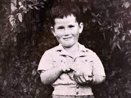 אהוד מנור by Yarin Ron - Ourboox.com