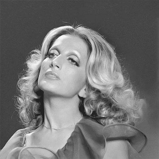 ALESSANDRA AMOROSO by GIOVANNA TRAPANI - Ourboox.com