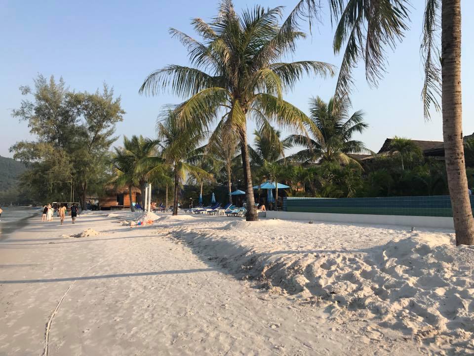 My trip to the East by Yuval Aspis - Ourboox.com