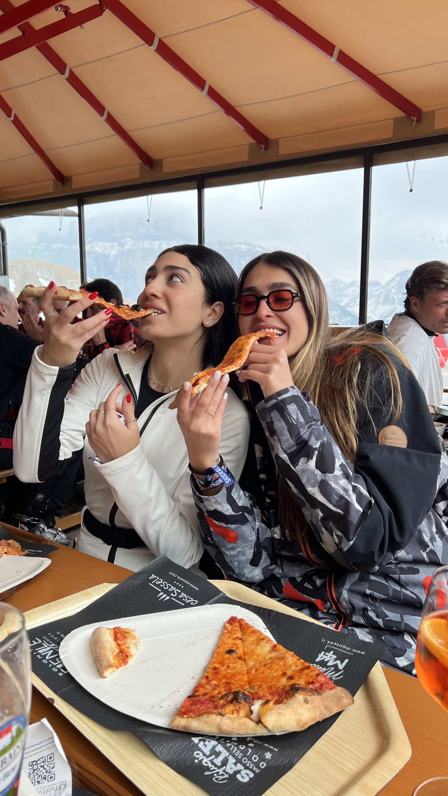 Ski trip by Shachar Abergel - Ourboox.com