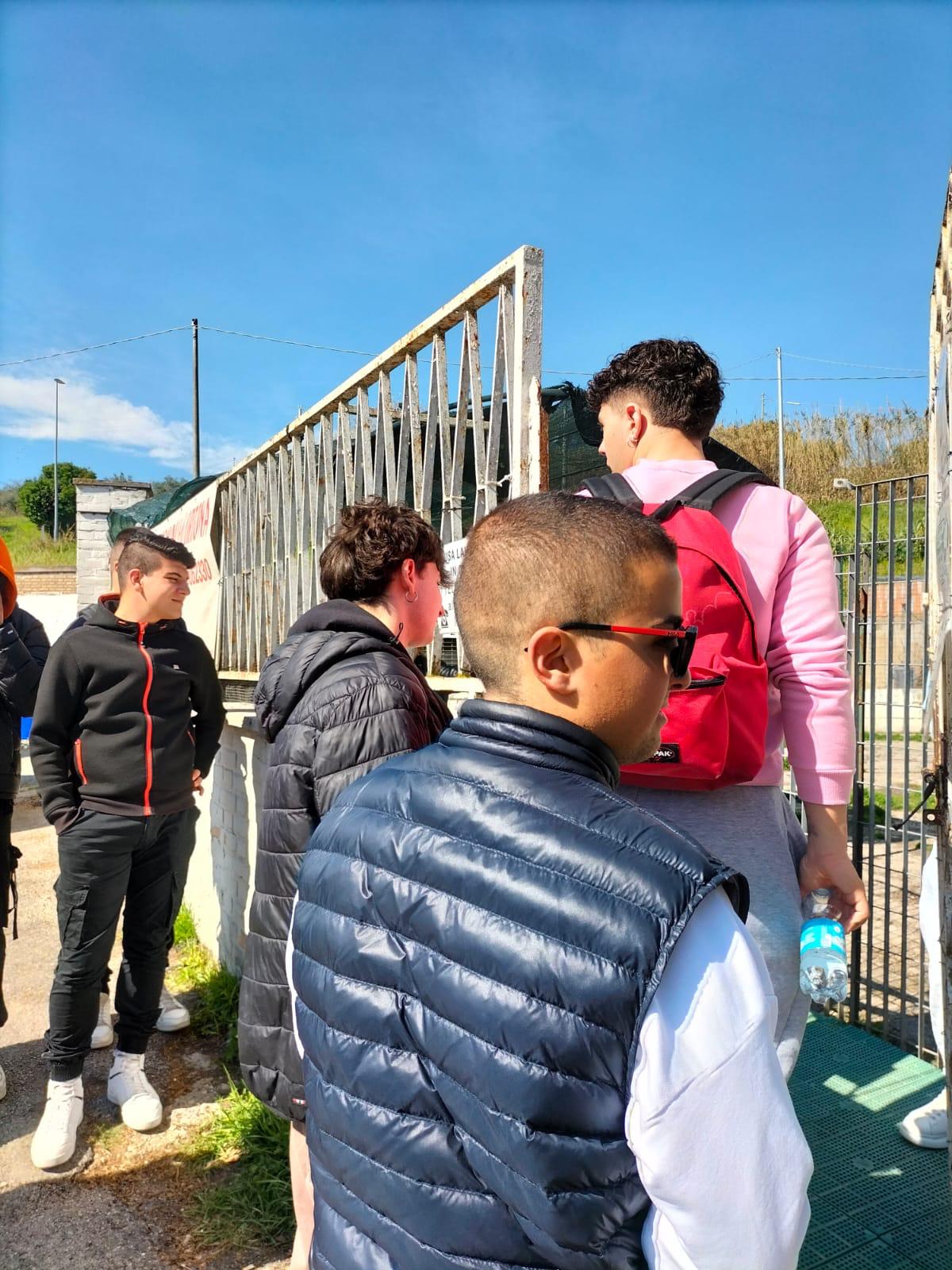 Noi cittadini in un mondo sostenibile by Alessio Pezzella - Illustrated by Pezzella Alessio, Mattia Motta, De Clerico Matteo, Strano Alessandro, Paoletti Christian, Benedetto Ferrara - Ourboox.com