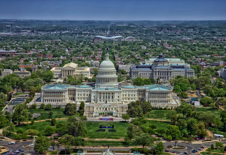Why there are no buildings taller than the Capitol in Washington D.C.? by Elizaveta - Ourboox.com