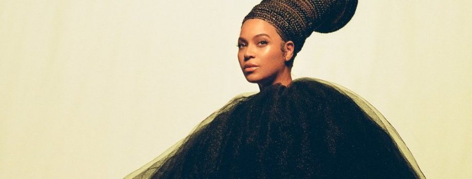 Beyoncé by Yuval Shaya - Ourboox.com