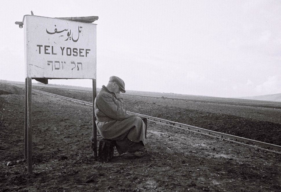 Jezreel Valley railway by Liad Neeman - Ourboox.com