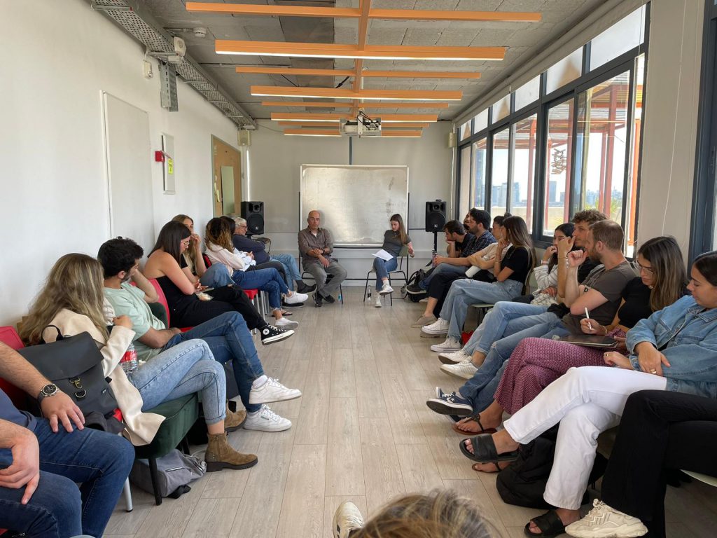 Photos 4 by mor goldstein - Ourboox.com