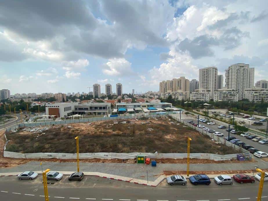 יוני עולה לכיתה א by dorin eini - Ourboox.com