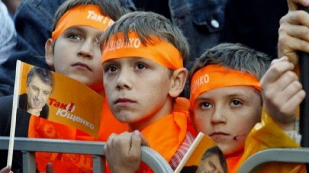 Усна історія Майданів: від «Революції на граніті» до Революції Гідності by Liubov Gerasimchuk - Ourboox.com