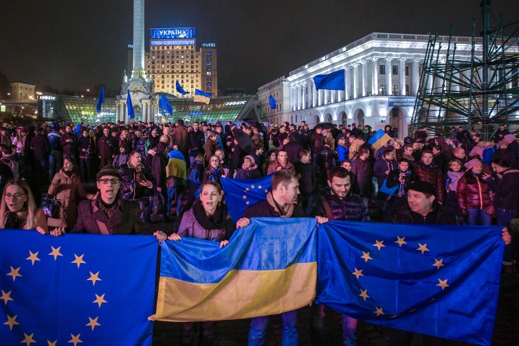 Усна історія Майданів: від «Революції на граніті» до Революції Гідності by Liubov Gerasimchuk - Ourboox.com