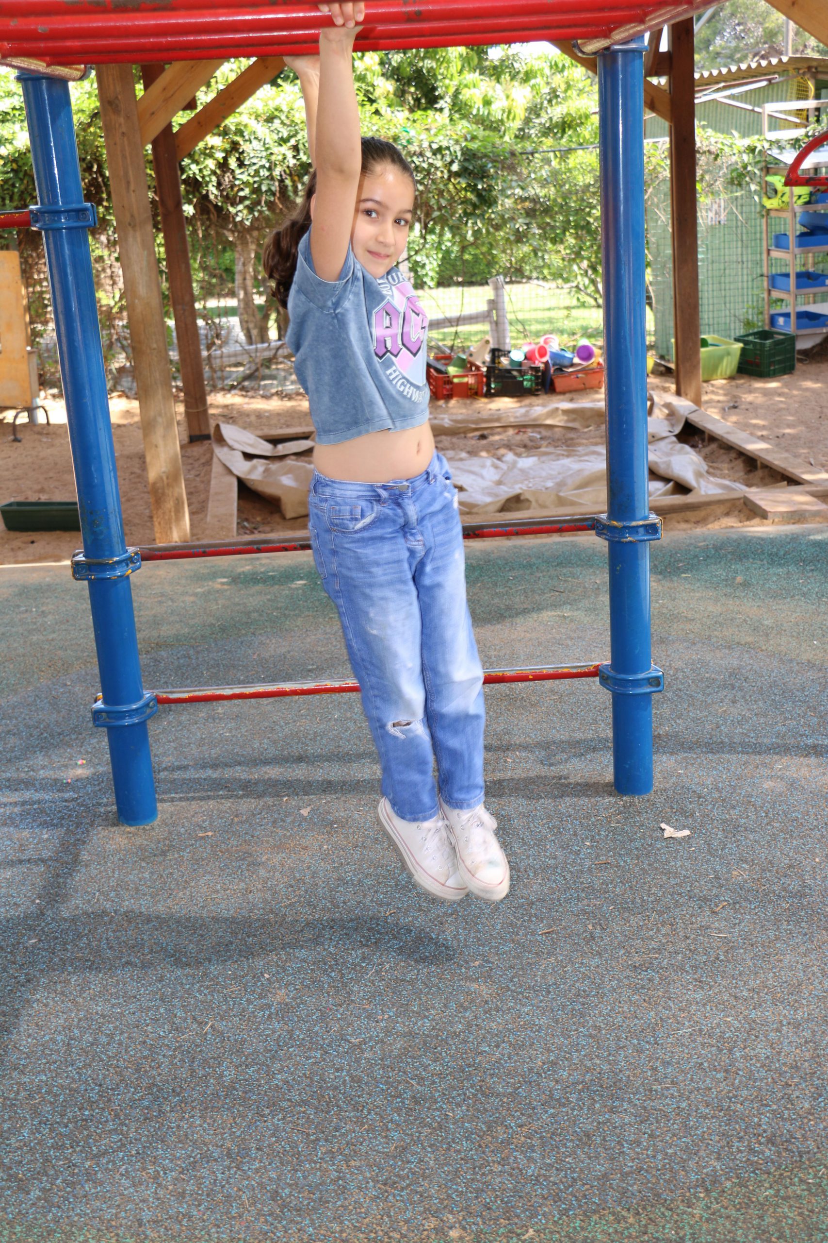 דניאלה צור by adi zilber - Ourboox.com