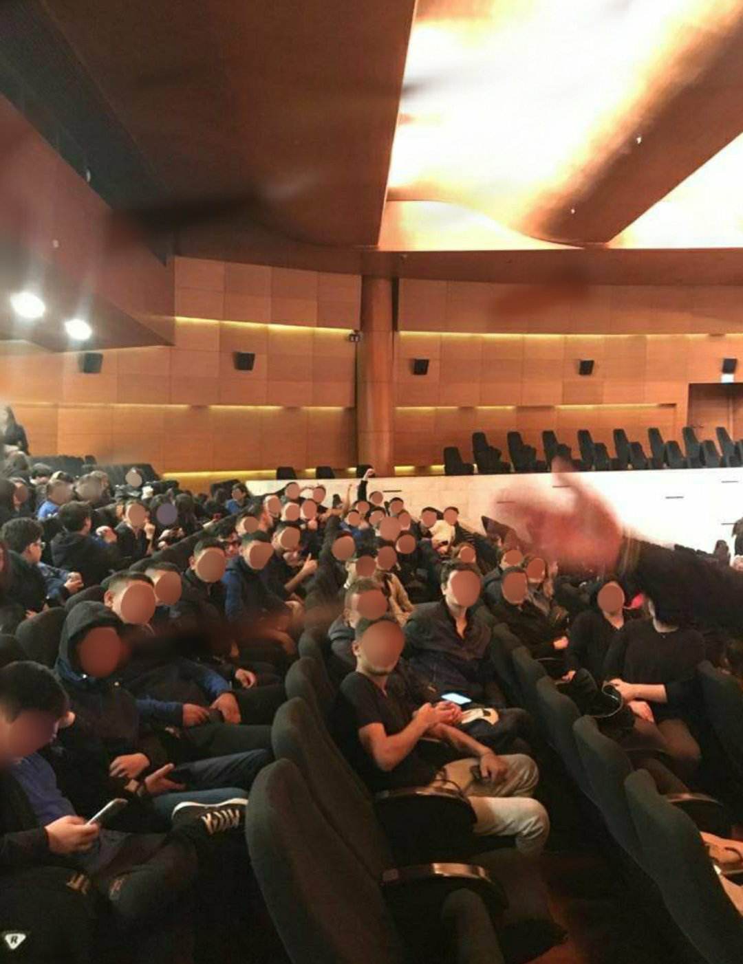 etwinnig by Gabriela I. - Ourboox.com