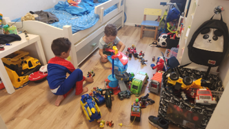 ילדי גן נווה בבית -סיפור . by yael oved - Ourboox.com