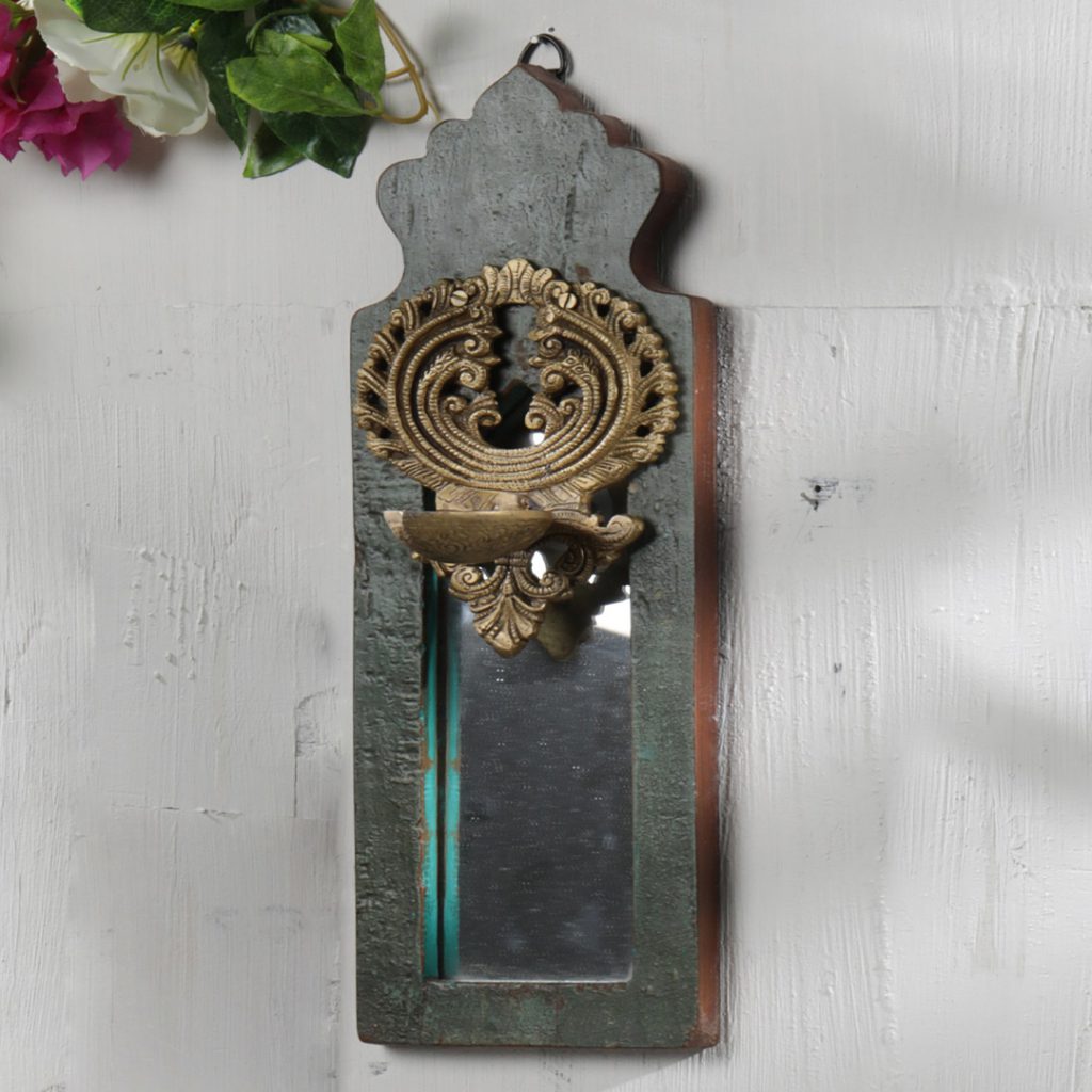 antique wall mirrors