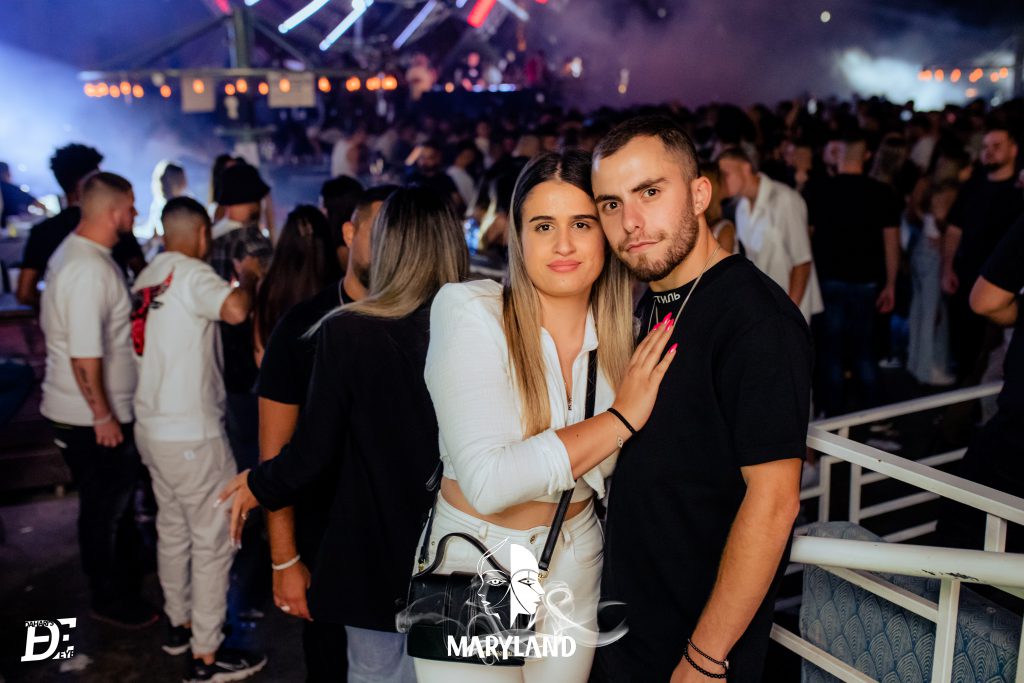 liel & omer by omer - Ourboox.com