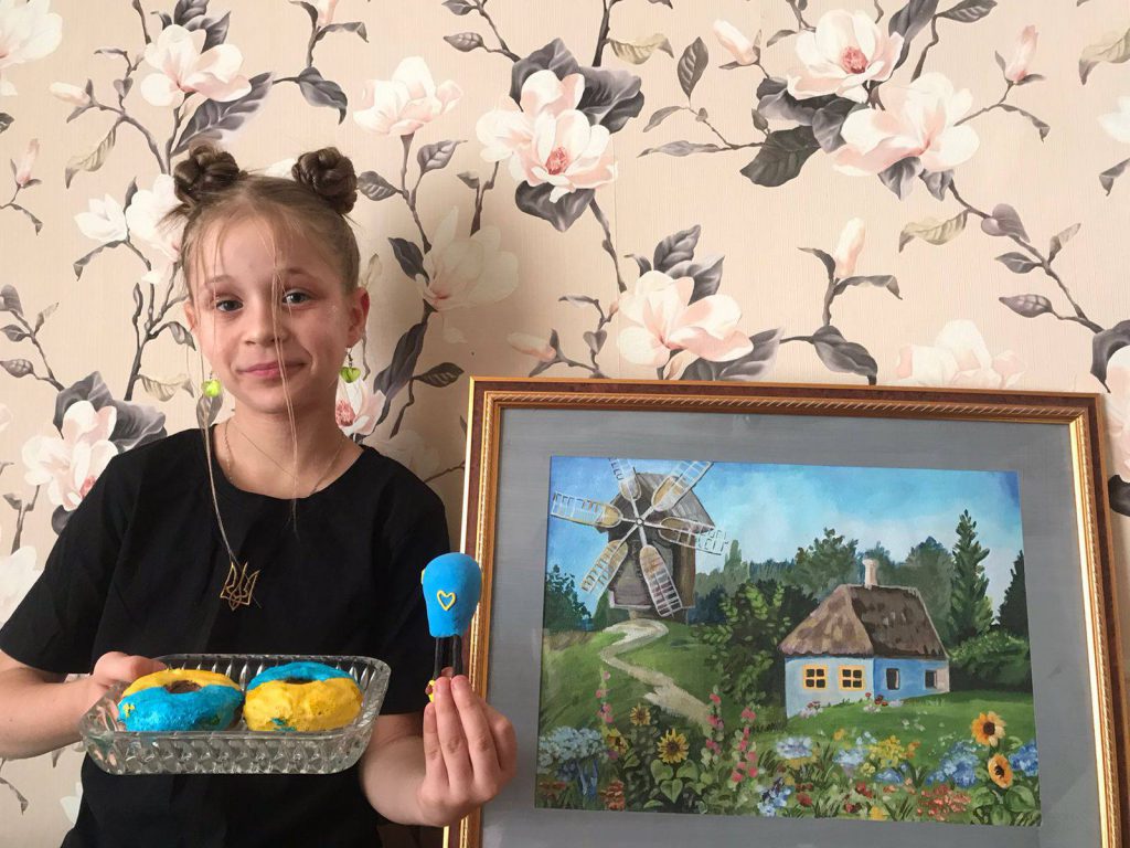 Мій сонячний дім -це моя Україна і by Volodina Tatyana - Ourboox.com