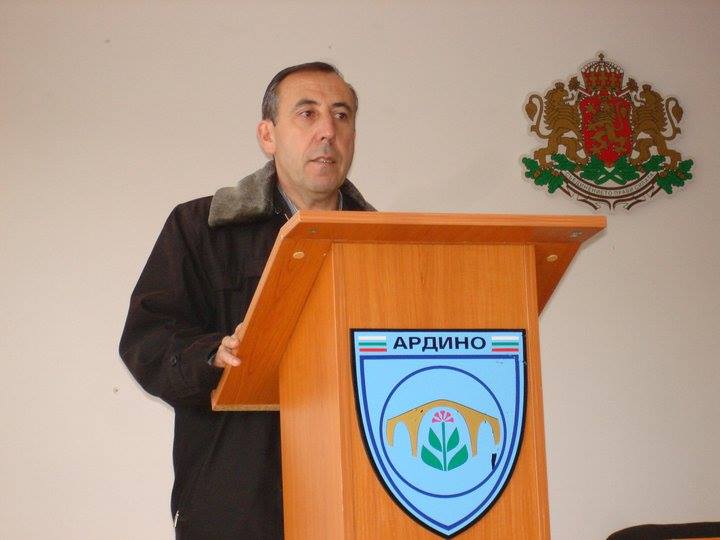 English lesson by Azis Murad - Ourboox.com