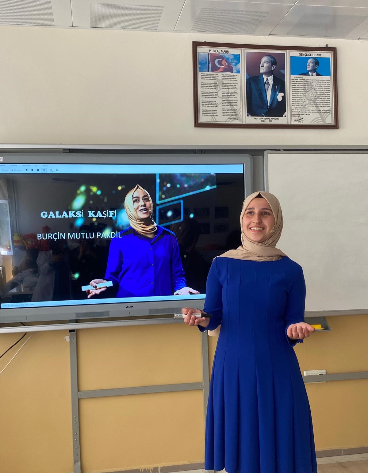 ÖRNEK ŞAHSİYETLER HAYAT BULSUN ! by mrym  - Ourboox.com