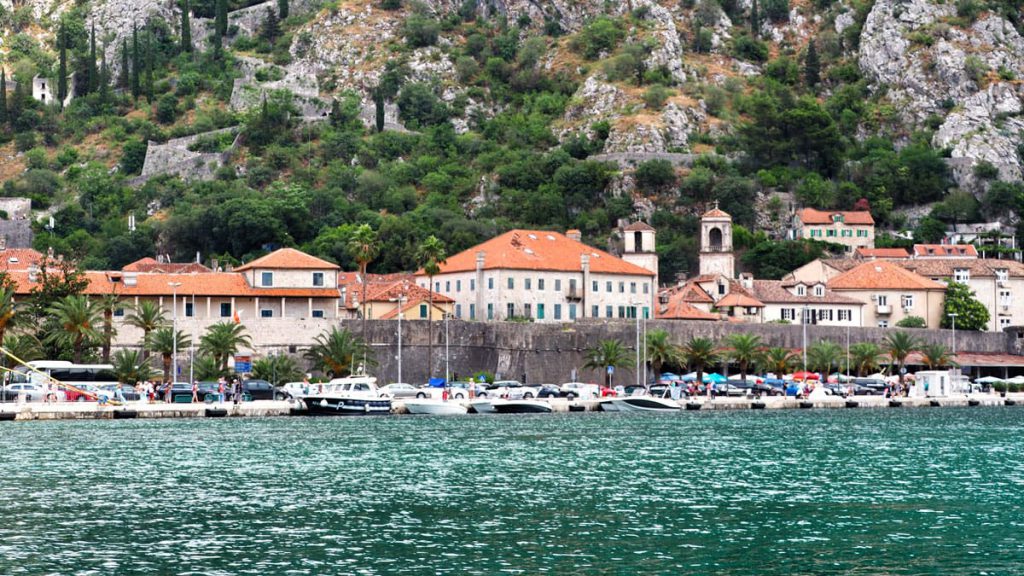 Montenegro Journal by Büşra Işık - Illustrated by Büşra Işık & Sesil Azra Demir - Ourboox.com