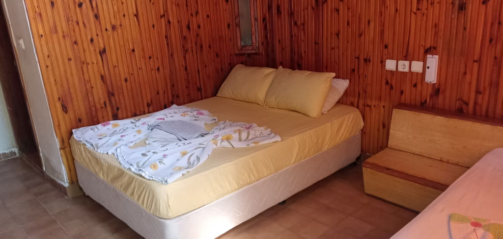 accomodation by wonderhoy  - Ourboox.com