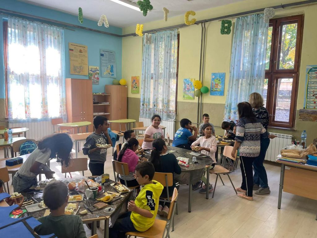 това сме ние by silvia petrova - Ourboox.com