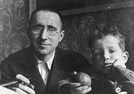 Бертолт Брехт by Jordan Nikolov Stoilov - Ourboox.com