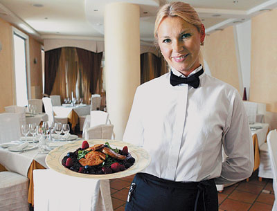 Сервірування столів для різних видів обслуговування by Tatiana Mazur - Illustrated by Мазур Тетяна Іванівна, викладач КЗО "НПЛ" ДОР"" - Ourboox.com