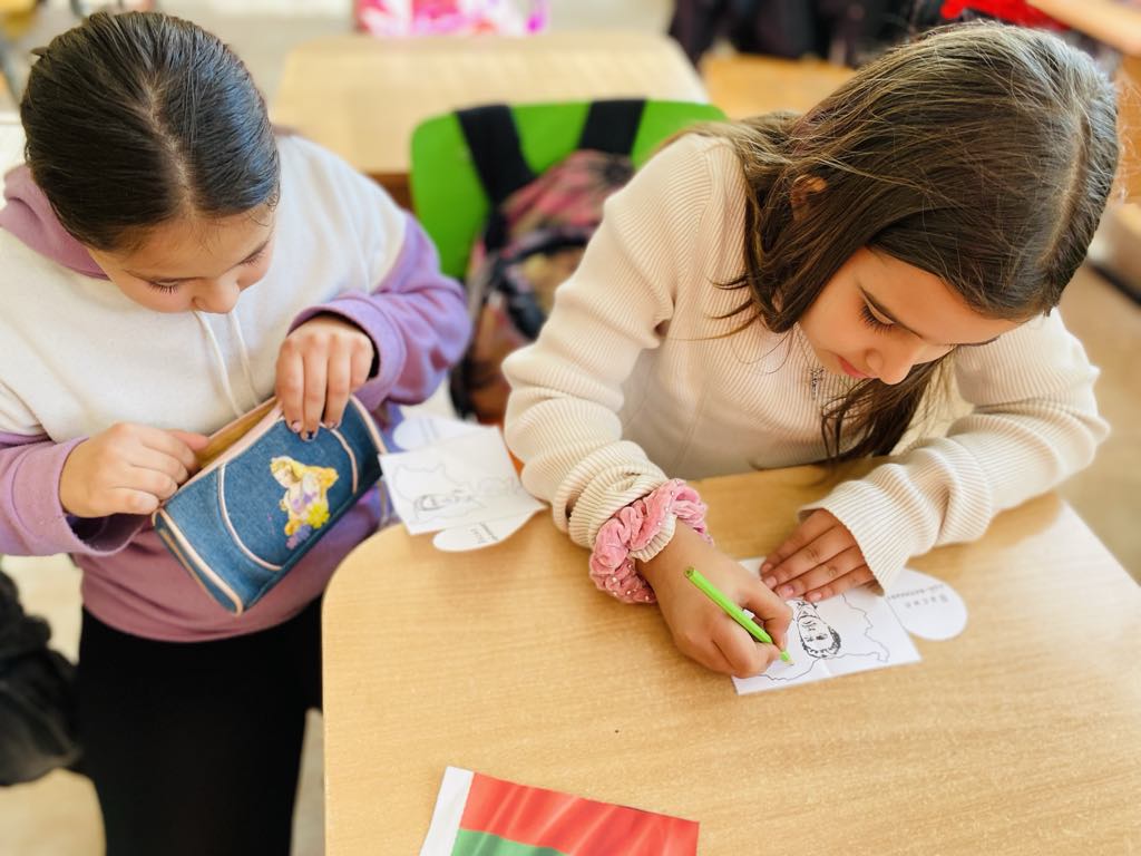 Васил Левски – 2. клас by Donika Bozhkova - Ourboox.com