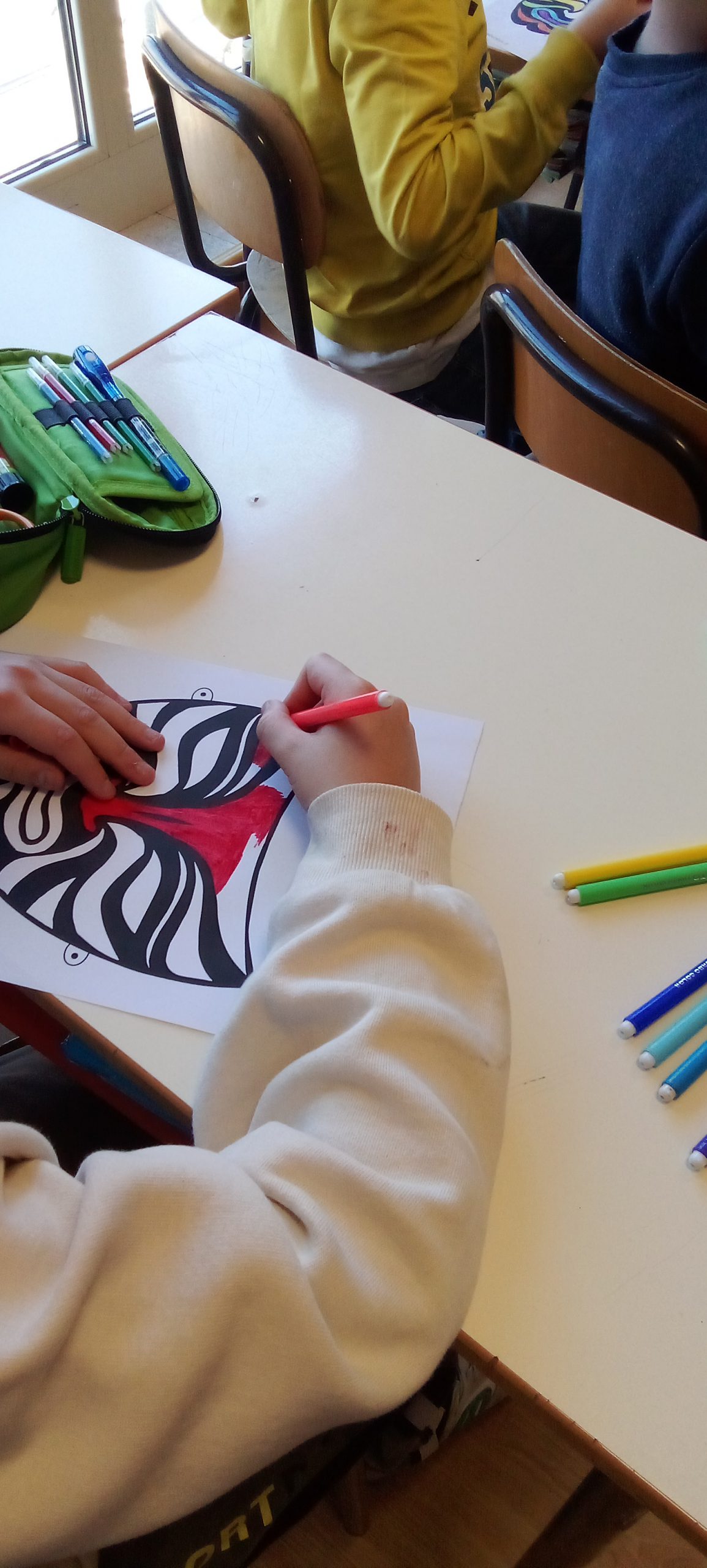 Carnival party! by Elisa Ciotti - Illustrated by 3B Direzione Didattica secondo circolo Marsciano Ammeto 2023/2024 - Ourboox.com