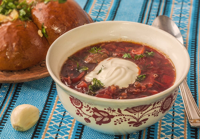 Молекулярний борщ by Olga Kovtonyuk - Illustrated by Ковтонюк Ольга Сергіївна / викладачка фізики і астрономії - Ourboox.com