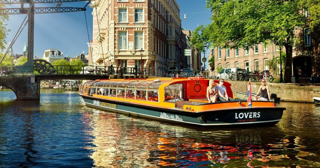 FamousDestinationsToVisit by yusuf yiğit kul - Ourboox.com