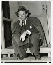 Extensive Reading – (stranger on a train) by Majd Shahwan - Ourboox.com