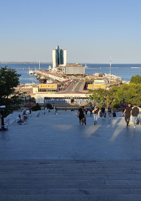 My favourite place by Iryna Rudyk - Illustrated by Students/AI - Ourboox.com