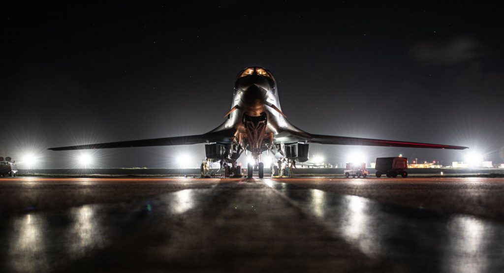 Воєнні літаки by Parfenuk Oleksander - Illustrated by Парфенюк Олександр - Ourboox.com