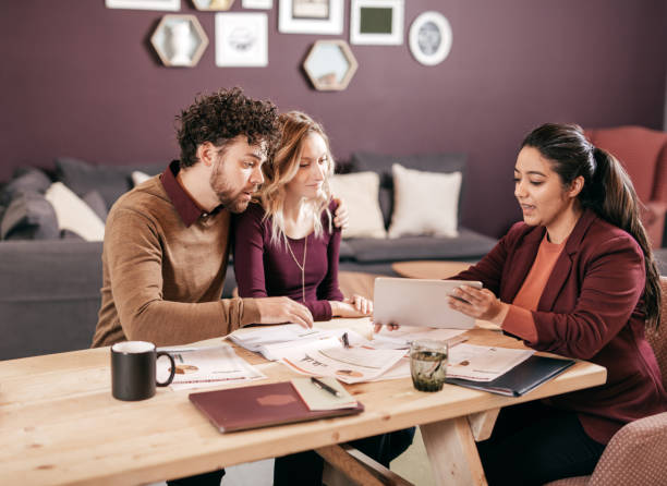 What Makes Stacey Soans an Expert in Debt Consolidation Through Mortgages by Stacey Soans - Ourboox.com