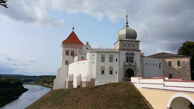 Чем заняться в Гродно? by Lara - Illustrated by https://ru.wikivoyage.org/ - Ourboox.com