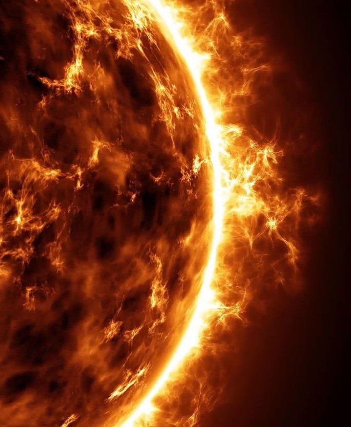 Сонце-найближча зоря by Stoianenko Sofia - Illustrated by Стояненко Софія - Ourboox.com