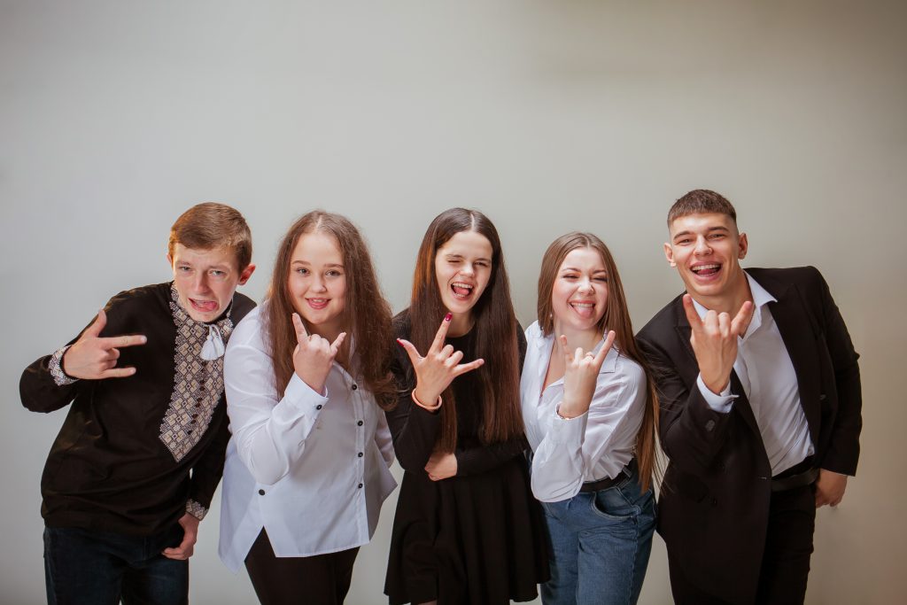 ВИПУСК 2025 by goooglyk - Illustrated by Наталія ПОЛІЩУК - Ourboox.com