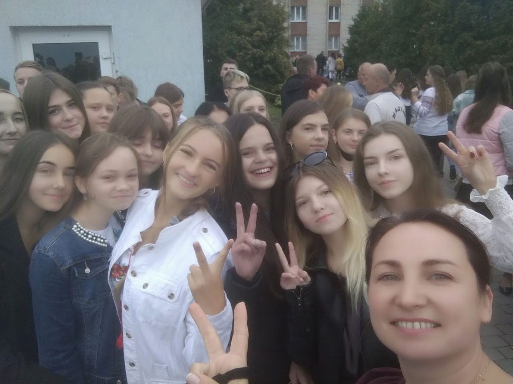 ВИПУСК 2025 by goooglyk - Illustrated by Наталія ПОЛІЩУК - Ourboox.com