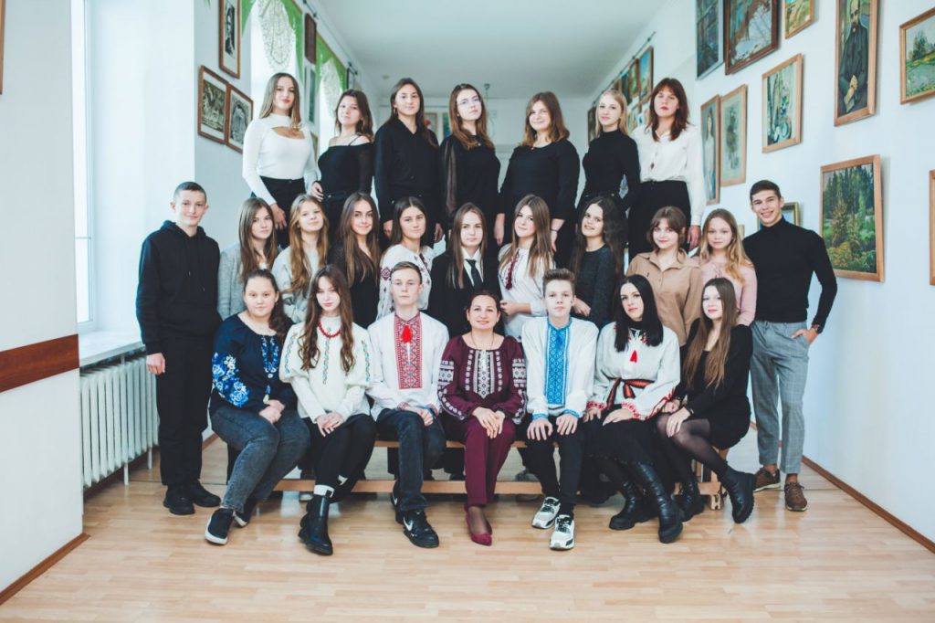 ВИПУСК 2025 by goooglyk - Illustrated by Наталія ПОЛІЩУК - Ourboox.com