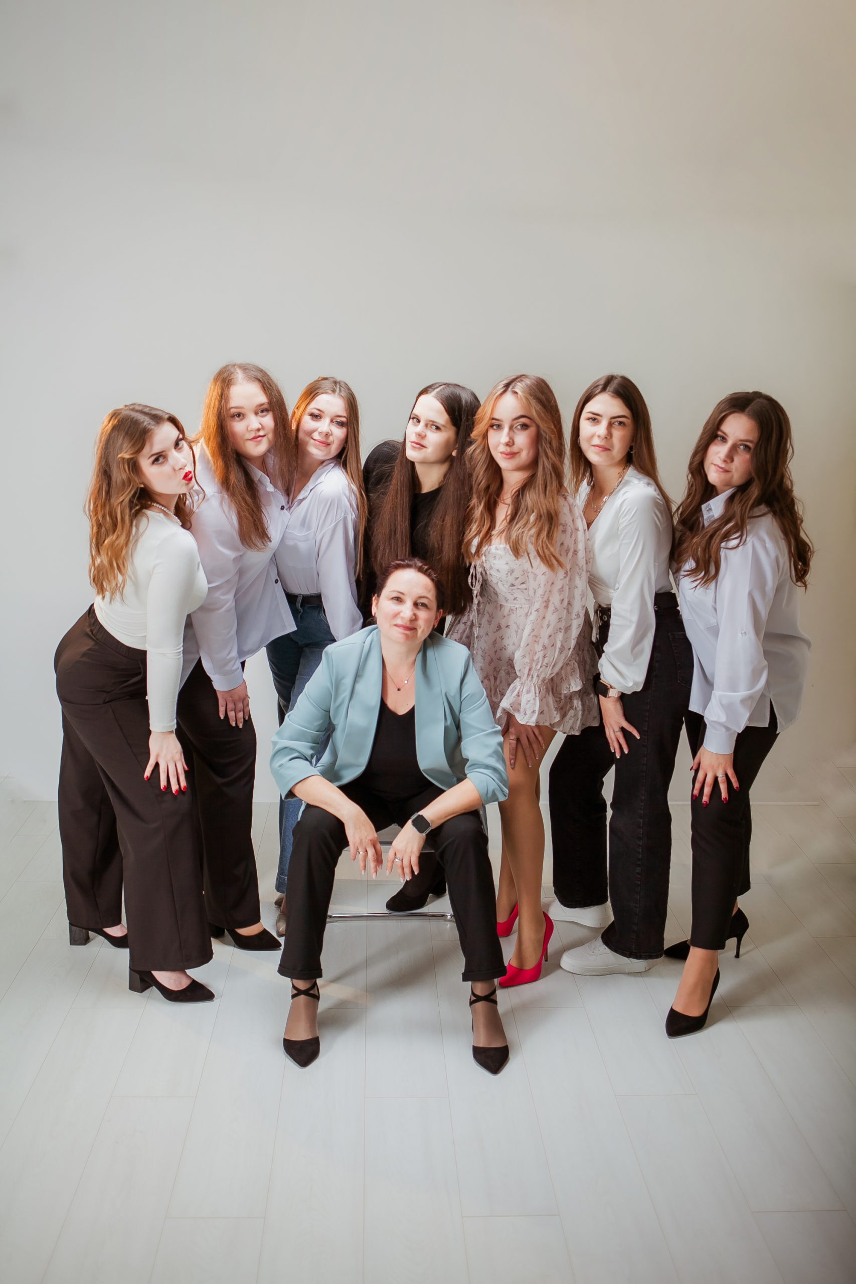 ВИПУСК 2025 by goooglyk - Illustrated by Наталія ПОЛІЩУК - Ourboox.com