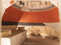 Тракийски гробници by Viktor Mitrev - Ourboox.com