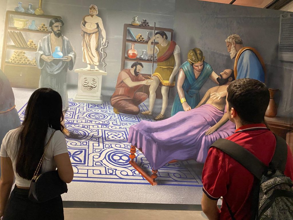 Mythology-Museum Trip by İlgi Dilmen - Illustrated by İlgi Dilmen - Ourboox.com