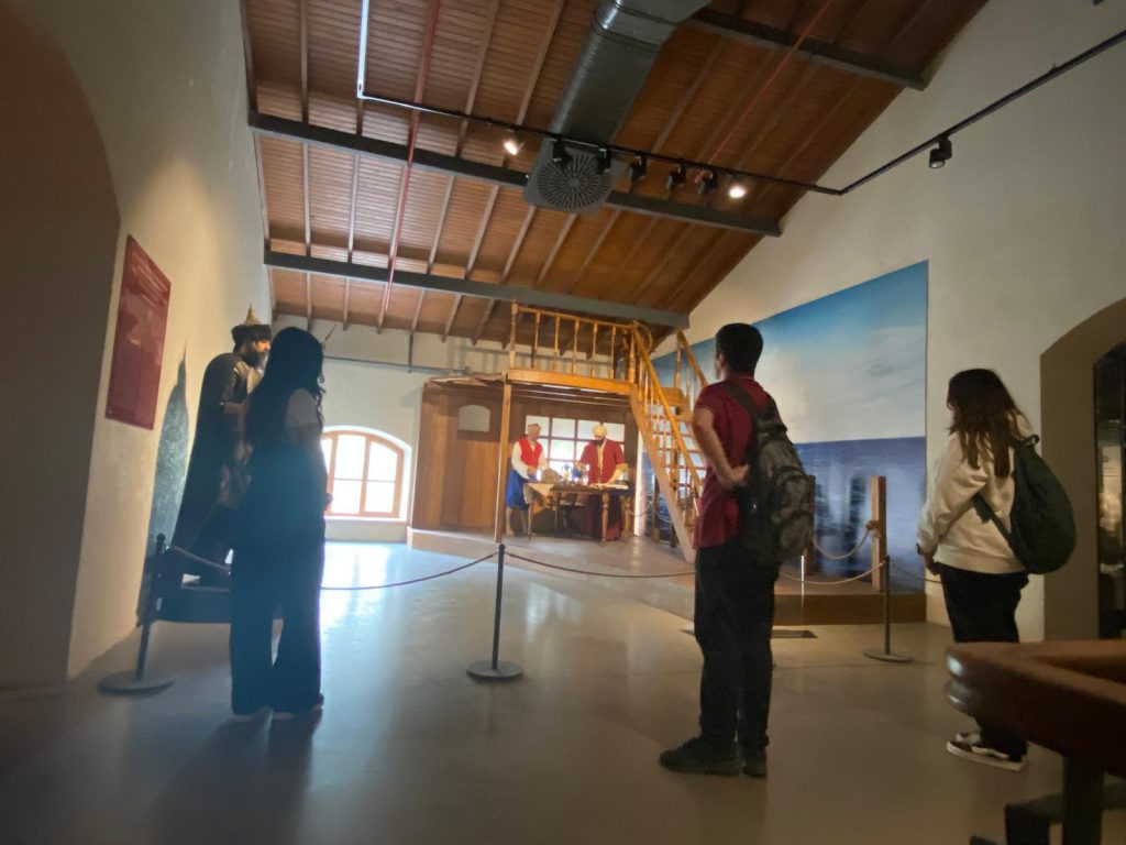 Mythology-Museum Trip by İlgi Dilmen - Illustrated by İlgi Dilmen - Ourboox.com