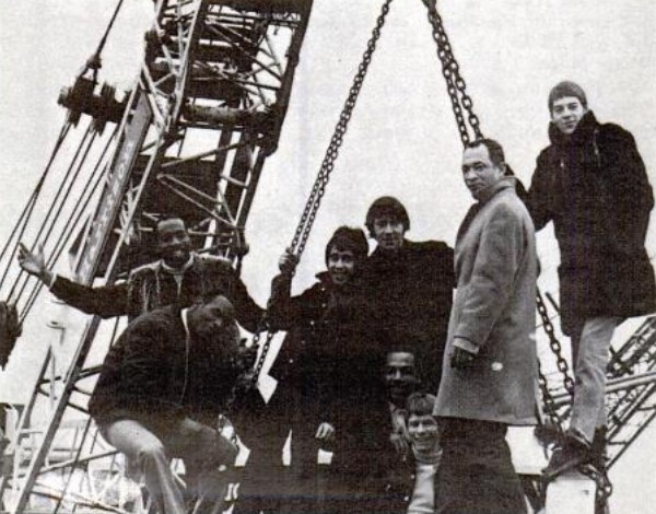 Build Me Up Buttercup by Lior Werker - Ourboox.com