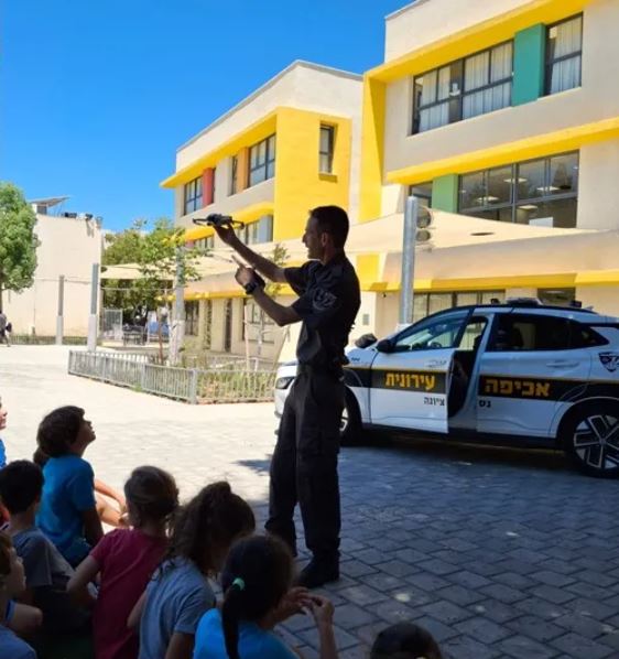 שבוע בטיחות ילדים ונוער במחוז מרכז by liava deutsch - Ourboox.com