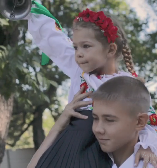 5. Привіт! Я Ксюша. І це моя історія. by marinova valentyna - Illustrated by Історія від Марінової В.Б. Ксюша: історія однієї світлої дівчинки - Ourboox.com