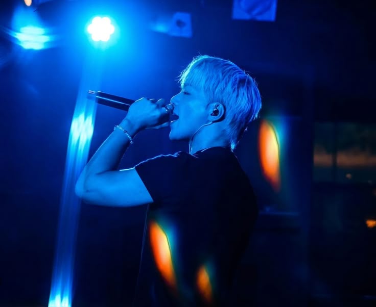 GEMINI is my favorite singer by Ecem Erçin - Illustrated by Ecem Erçin  - Ourboox.com