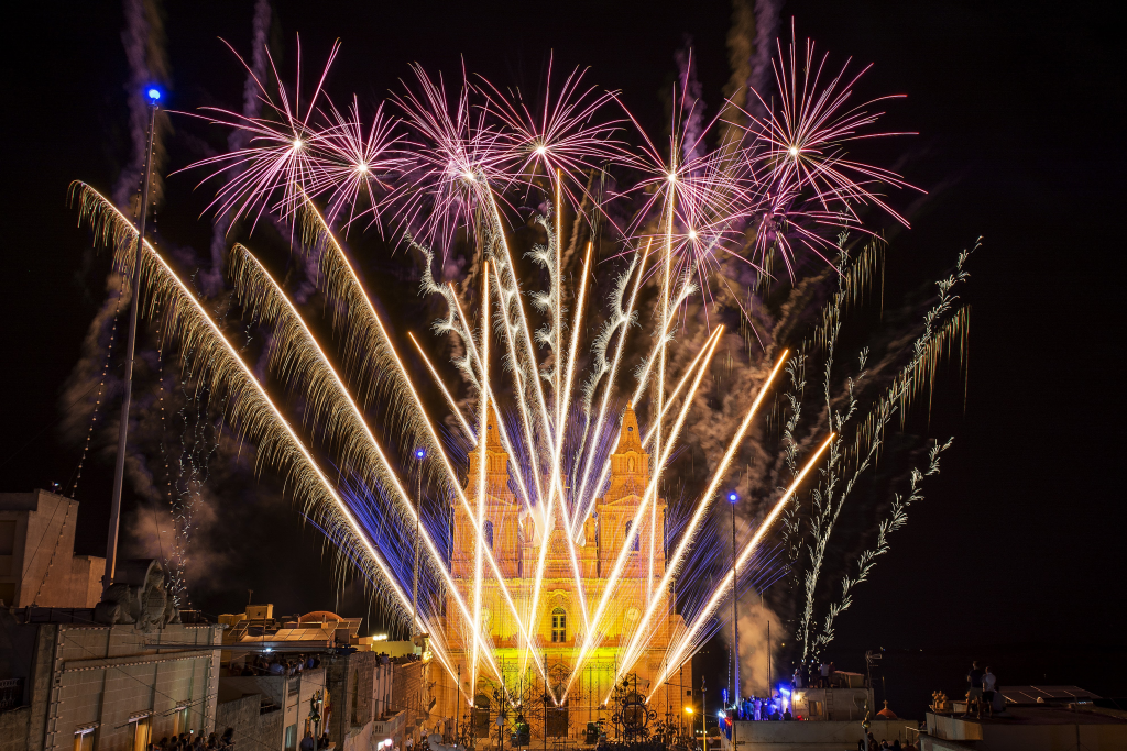 Malta by Fakhrii Taha - Illustrated by Yikes - Ourboox.com